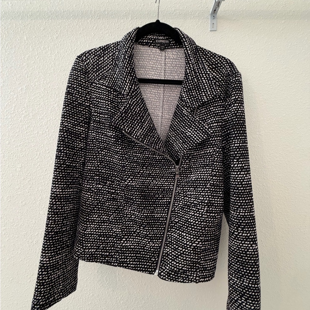 Express Textured Black and White Blazer